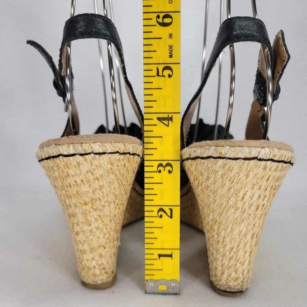 BOC Born Black Leather Peep Toe Wedge Sandals Womens‎ Sz 9 Strappy Flower